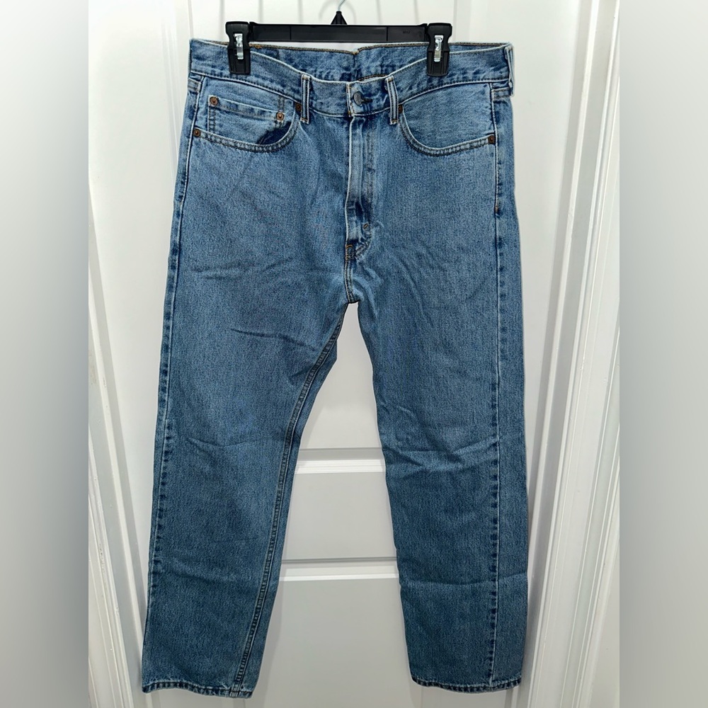 Classic Levi’s Blue Denim Jeans